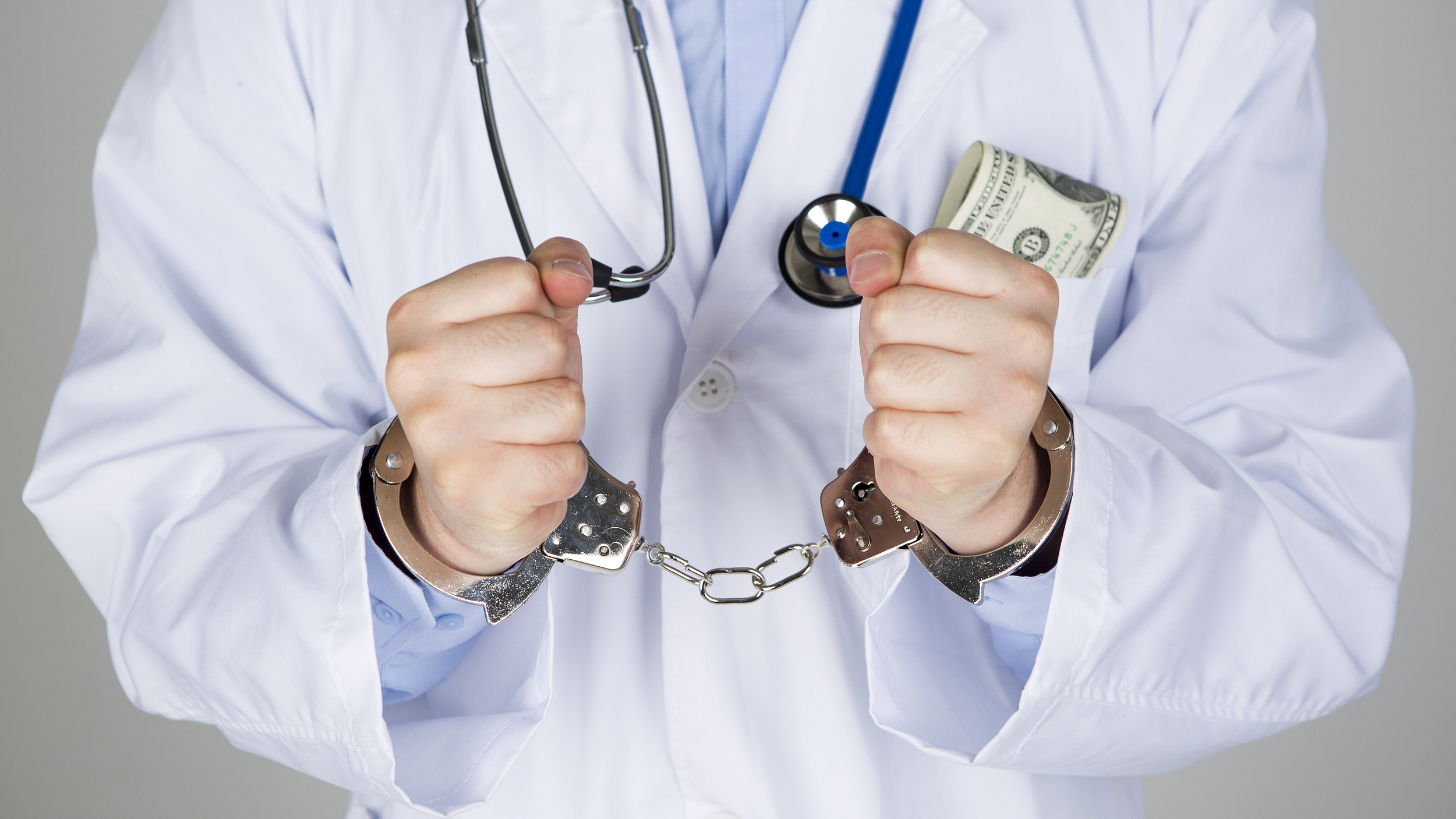 黑河预防医保套现(如何防止医疗保险被滥用)